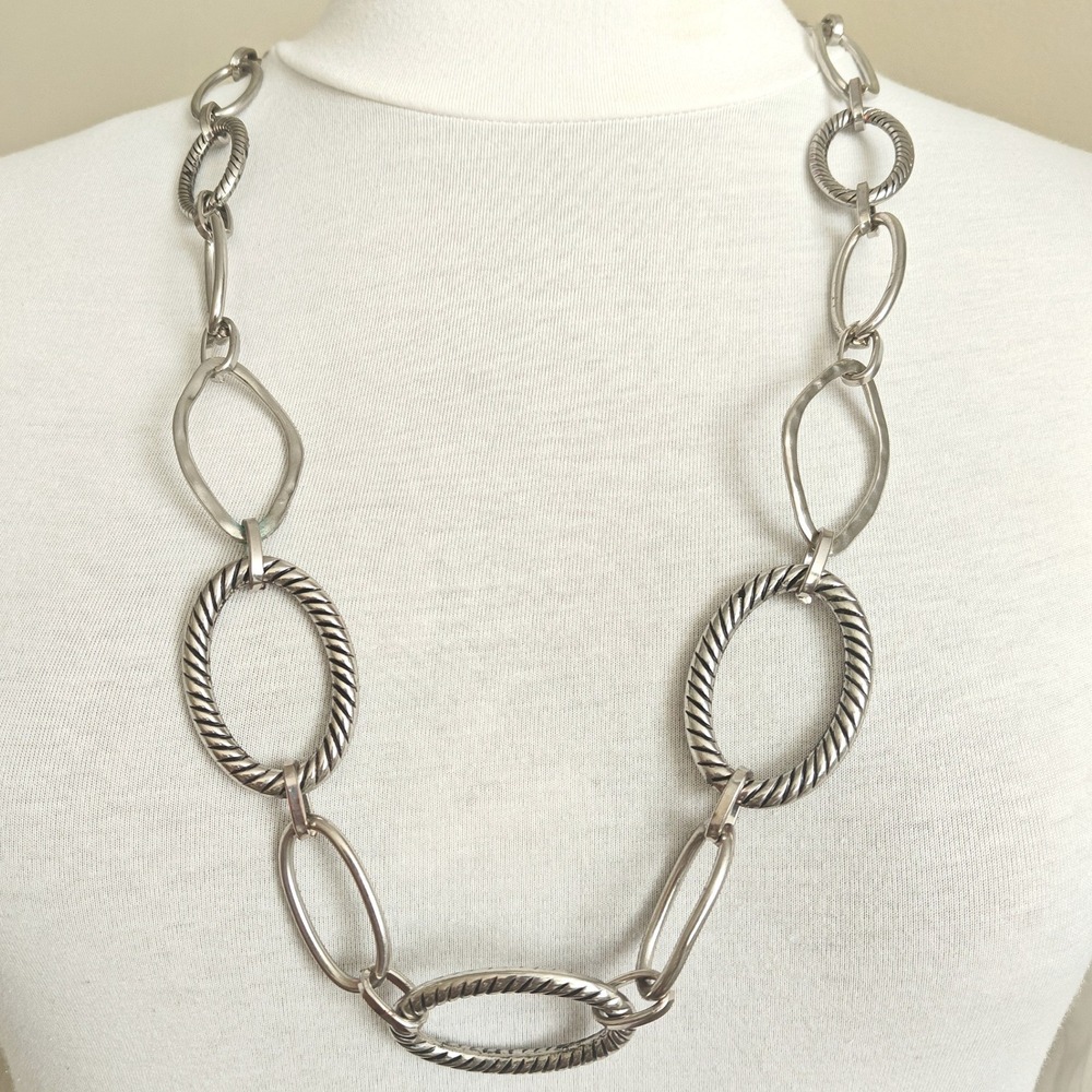 Silver Tone Chunky Oval Link Statement Necklace Textured Metal Rope Chain Long